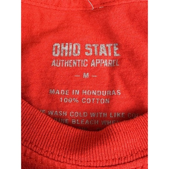 Men's M Red OSU Ohio State Buckeyes T~shirt Authentic Ohio State Apparel. - Picture 5 of 16